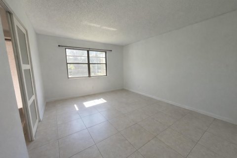Copropriété à louer à Boca Raton, Floride: 2 chambres, 83.61 m2 № 2191937 - photo 19