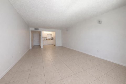 Copropriété à louer à Boca Raton, Floride: 2 chambres, 83.61 m2 № 2191937 - photo 22