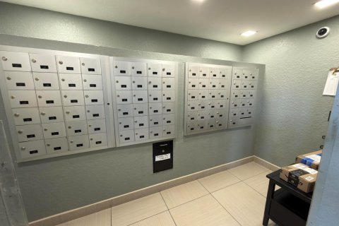 Copropriété à louer à Boca Raton, Floride: 2 chambres, 83.61 m2 № 2191937 - photo 4