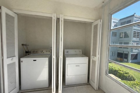 Copropriété à louer à Boca Raton, Floride: 2 chambres, 83.61 m2 № 2191937 - photo 26