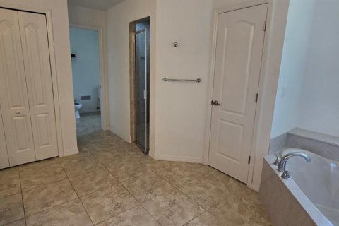 Casa en alquiler en Ocala, Florida, 4 dormitorios, 244.98 m2 № 1837796 - foto 13