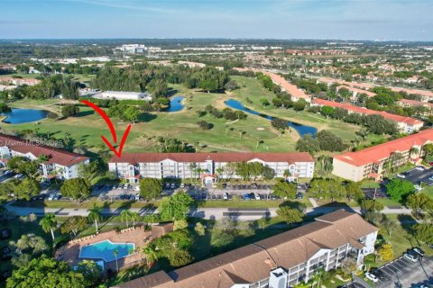 Condo in Pembroke Pines, Florida, 2 bedrooms  № 1741582 - photo 27