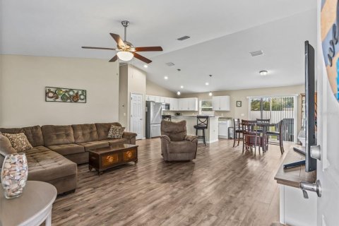 Casa en venta en Summerfield, Florida, 3 dormitorios, 143.91 m2 № 2386687 - foto 5