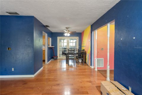 Casa en venta en Gainesville, Florida, 2 dormitorios, 153.1 m2 № 2237892 - foto 3