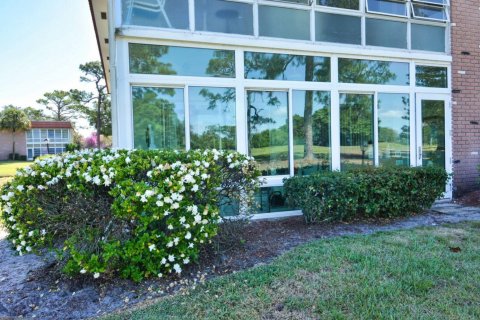Condo in Stuart, Florida, 2 bedrooms № 2185202 - photo 29
