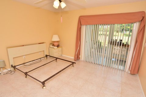 Condo in Stuart, Florida, 2 bedrooms № 2185202 - photo 23