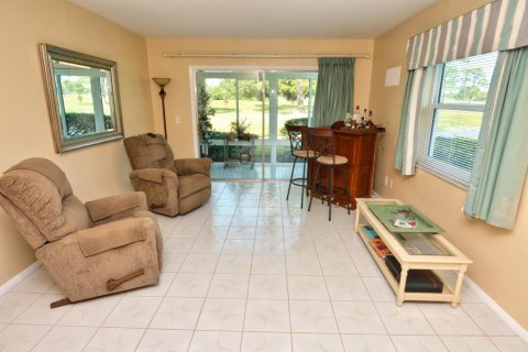 Condo in Stuart, Florida, 2 bedrooms № 2185202 - photo 15