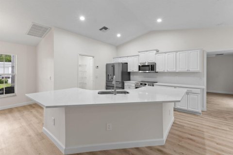 House in St. Lucie, Florida 3 bedrooms, 129.23 sq.m. № 2389919 - photo 7