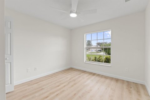 House in St. Lucie, Florida 3 bedrooms, 129.23 sq.m. № 2389919 - photo 15
