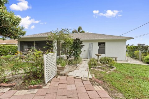 House in St. Lucie, Florida 3 bedrooms, 129.23 sq.m. № 2389919 - photo 21