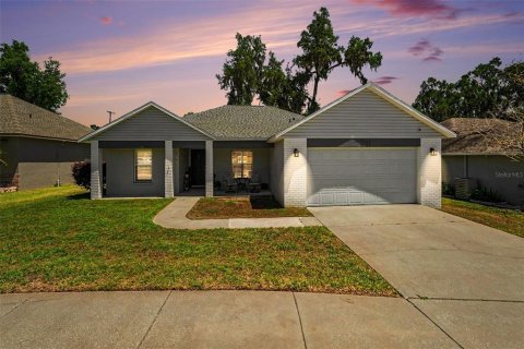 Villa ou maison à vendre à Seffner, Floride: 3 chambres, 157 m2 № 2201300 - photo 26
