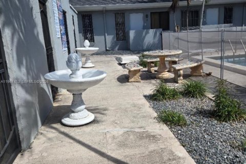 Copropriété à louer à Miami, Floride: 1 chambre, 49.7 m2 № 2029678 - photo 18