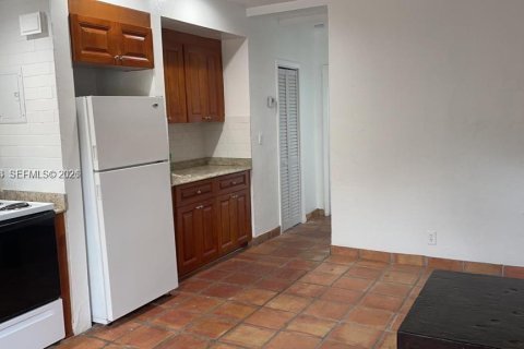 Copropriété à louer à Miami, Floride: 1 chambre, 49.7 m2 № 2029678 - photo 7
