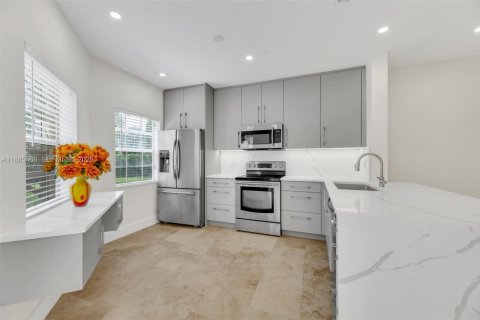 Touwnhouse à louer à Boca Raton, Floride: 2 chambres, 101.26 m2 № 2070831 - photo 18