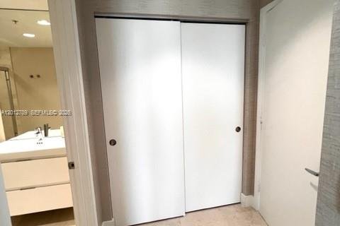 Copropriété à louer à North Miami Beach, Floride: 2 chambres, 181.9 m2 № 2171176 - photo 19
