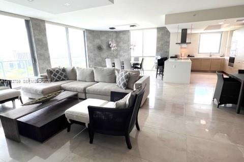 Copropriété à louer à North Miami Beach, Floride: 2 chambres, 181.9 m2 № 2171176 - photo 30