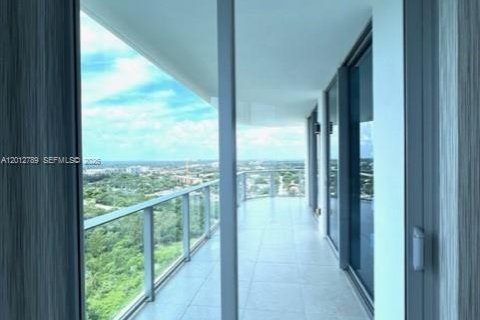 Copropriété à louer à North Miami Beach, Floride: 2 chambres, 181.9 m2 № 2171176 - photo 27