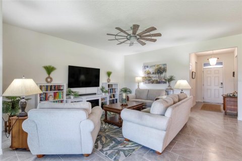 House in Ormond Beach, Florida 3 bedrooms, 152.08 sq.m. № 2322644 - photo 14
