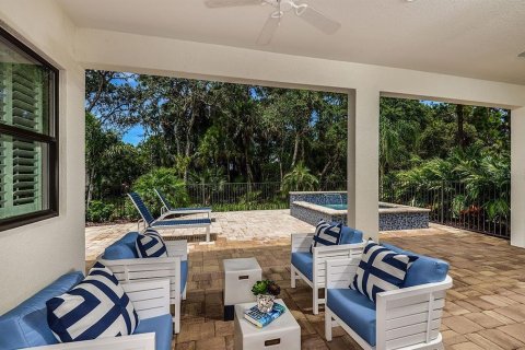 House in Venice, Florida 4 bedrooms, 293.2 sq.m. № 1773044 - photo 7