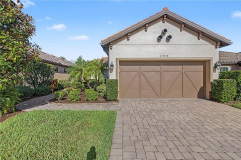 House in Odessa, Florida 3 bedrooms, 156.91 sq.m. № 2398289 - photo 8