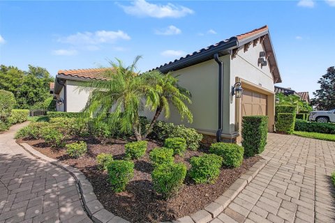 House in Odessa, Florida 3 bedrooms, 156.91 sq.m. № 2398289 - photo 9