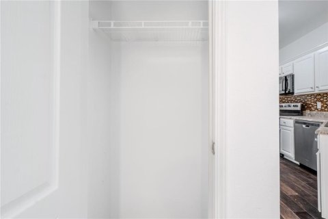 Condominio en venta en Tampa, Florida, 1 dormitorio, 88.35 m2 № 2150866 - foto 15