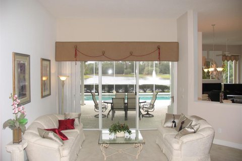 House in Ormond Beach, Florida 4 bedrooms, 244.61 sq.m. № 1274270 - photo 7