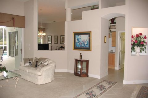 House in Ormond Beach, Florida 4 bedrooms, 244.61 sq.m. № 1274270 - photo 18