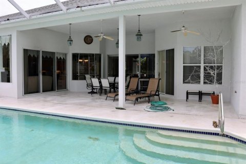 House in Ormond Beach, Florida 4 bedrooms, 244.61 sq.m. № 1274270 - photo 30