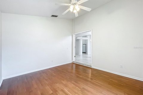 House in Ocoee, Florida 3 bedrooms, 187.2 sq.m. № 1894956 - photo 18