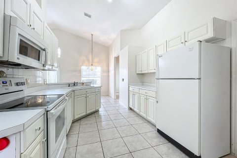 House in Ocoee, Florida 3 bedrooms, 187.2 sq.m. № 1894956 - photo 11