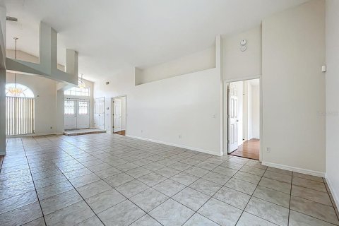 House in Ocoee, Florida 3 bedrooms, 187.2 sq.m. № 1894956 - photo 10