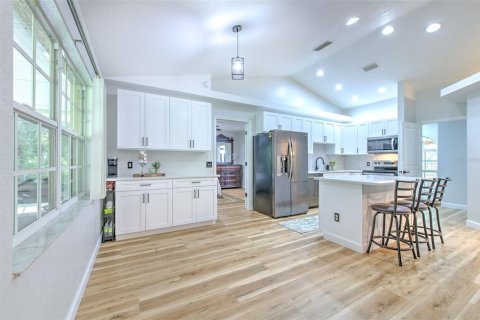 House in Plant City, Florida 3 bedrooms, 149.57 sq.m. № 2430671 - photo 16