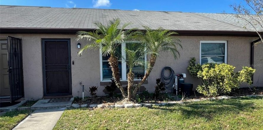Casa en Kissimmee, Florida 2 dormitorios, 89.19 m2 № 1732790