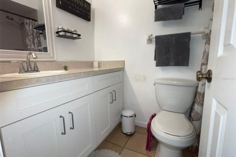 Casa en venta en Kissimmee, Florida, 2 dormitorios, 89.19 m2 № 1732790 - foto 4