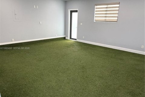 Casa en venta en Southwest Ranches, Florida, 4 dormitorios, 275.73 m2 № 2056263 - foto 28