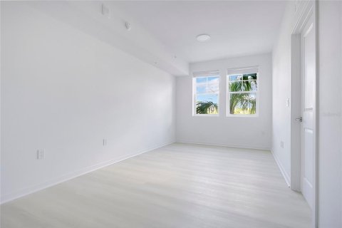 Condo in Orlando, Florida, 2 bedrooms  № 2120414 - photo 12