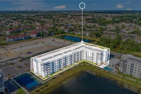 Condo in Orlando, Florida, 2 bedrooms  № 2120414 - photo 29