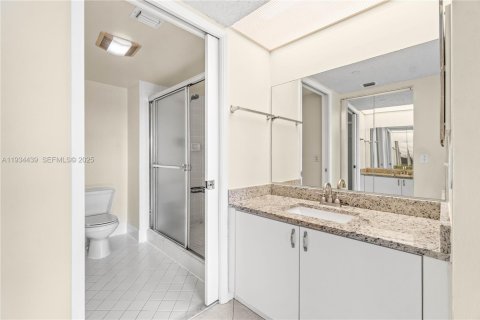 Copropriété à vendre à Pembroke Pines, Floride: 2 chambres, 112.13 m2 № 1992564 - photo 15