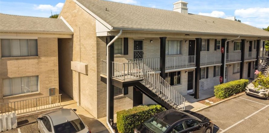 Condo à Winter Park, Floride, 1 chambre  № 2228271