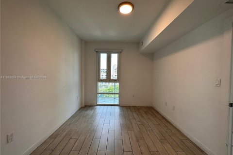 Купить кондоминиум в Майами, Флорида 2 спальни, 76.27м2, № 2019196 - фото 15