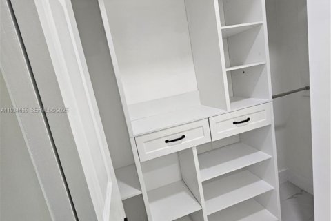 House in Palm Beach Gardens, Florida 4 bedrooms № 1992802 - photo 14