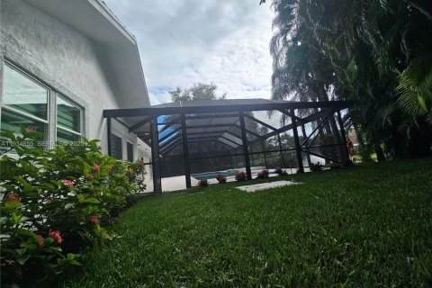 House in Palm Beach Gardens, Florida 4 bedrooms № 1992802 - photo 27