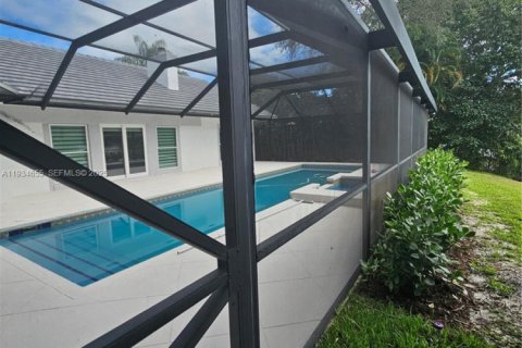 House in Palm Beach Gardens, Florida 4 bedrooms № 1992802 - photo 24