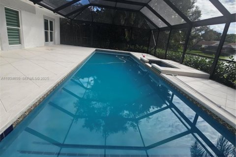 House in Palm Beach Gardens, Florida 4 bedrooms № 1992802 - photo 25