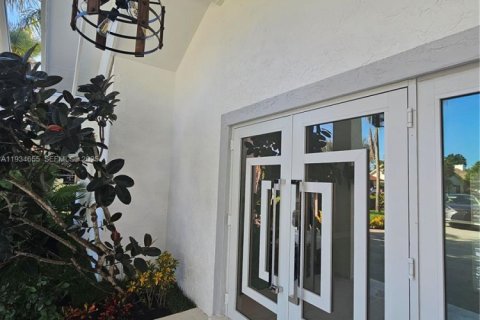 House in Palm Beach Gardens, Florida 4 bedrooms № 1992802 - photo 29