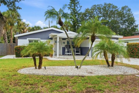 Villa ou maison à vendre à Indian Rocks Beach, Floride: 2 chambres, 73.58 m2 № 2399090 - photo 27