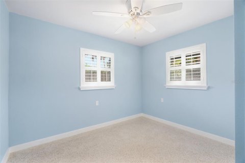 Villa ou maison à vendre à Indian Rocks Beach, Floride: 2 chambres, 73.58 m2 № 2399090 - photo 19