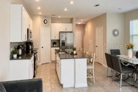 Townhouse in Orlando, Florida 3 bedrooms, 144 sq.m. № 2384187 - photo 9