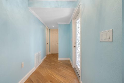 Villa ou maison à vendre à Sarasota, Floride: 2 chambres, 104.05 m2 № 2145360 - photo 7
